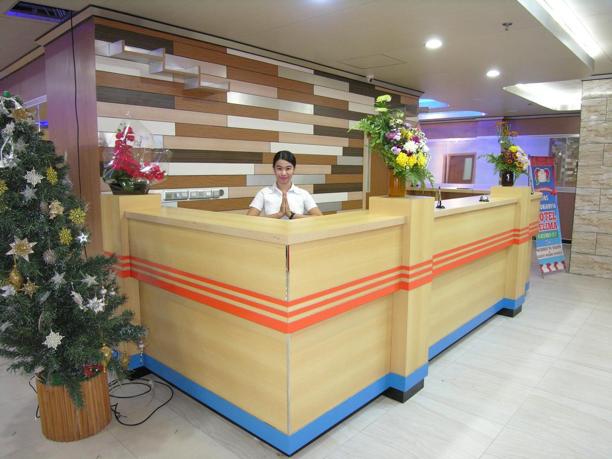 Hotel Delima Banjarmasin (South Kalimantan) Exterior photo