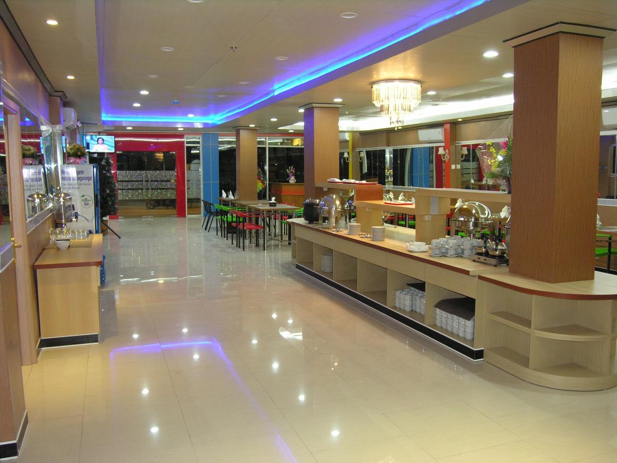 Hotel Delima Banjarmasin (South Kalimantan) Exterior photo