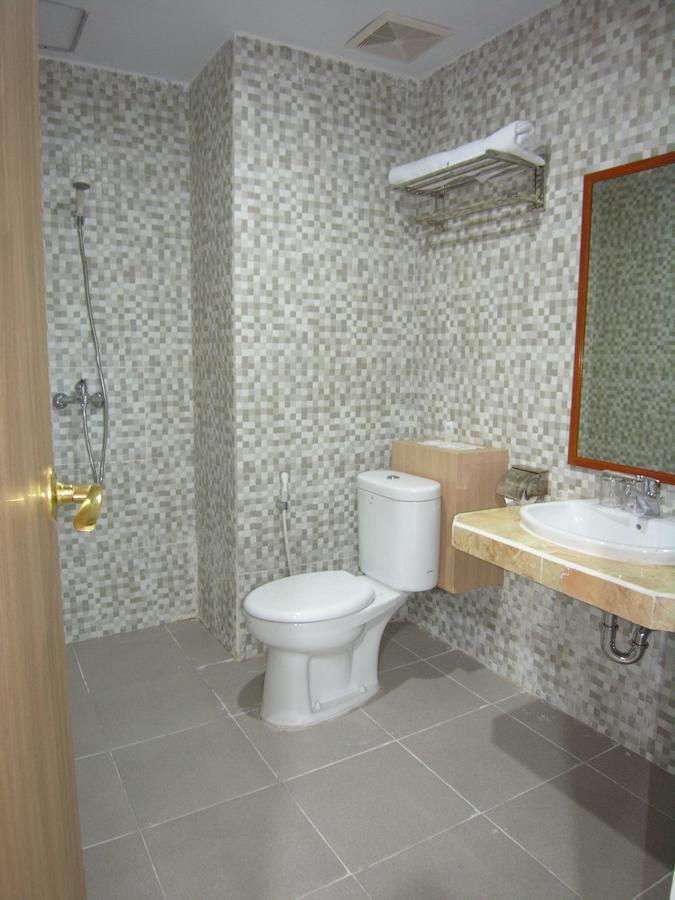 Hotel Delima Banjarmasin (South Kalimantan) Exterior photo